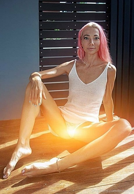 Naakte gelekte OnlyFans-foto van Mommydivip