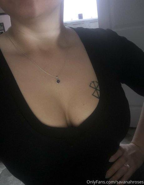 Naakte gelekte OnlyFans-foto van Savanahroses