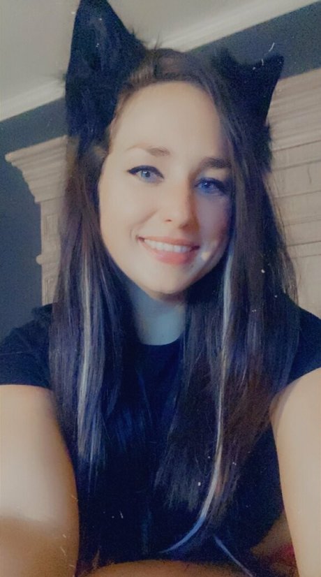 Naakte gelekte OnlyFans-foto van Savanahroses