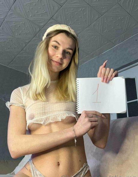 Naakte gelekte OnlyFans-foto van Eliaroz