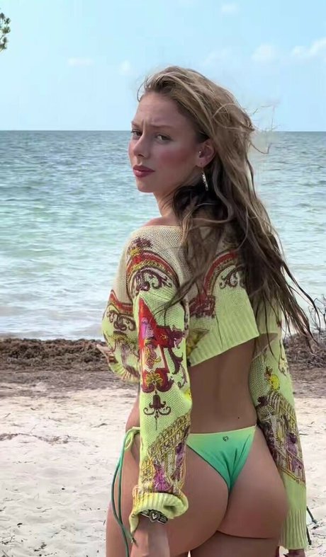 Ester Exposito