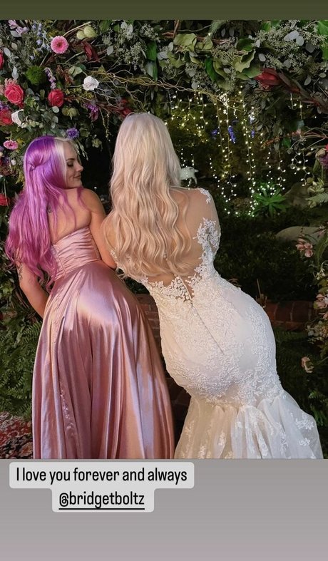 Naakte gelekte OnlyFans-foto van Bridget Boltz