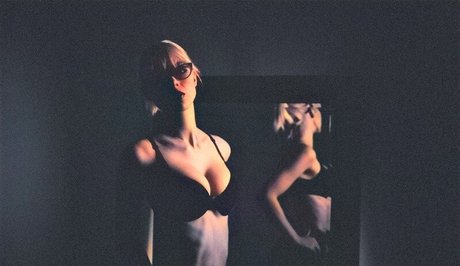 Naakte gelekte OnlyFans-foto van Bridget Boltz