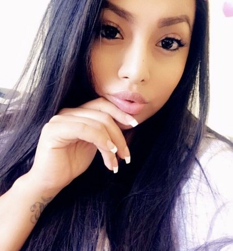 Naakte gelekte OnlyFans-foto van Ashleyrae20