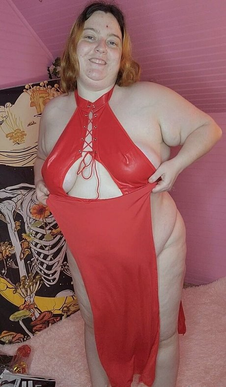 Naakte gelekte OnlyFans-foto van Curvymonstergirlfree
