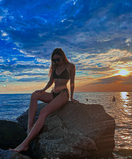 Naakte gelekte OnlyFans-foto van Sweetdreamia