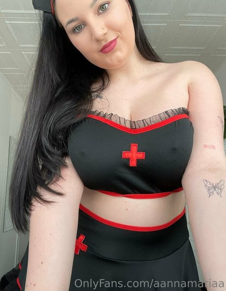Naakte gelekte OnlyFans-foto van Aannamariaa