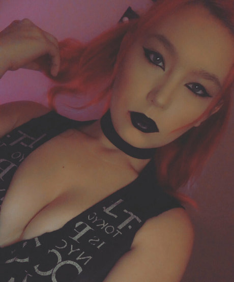 Naakte gelekte OnlyFans-foto van Devillust69
