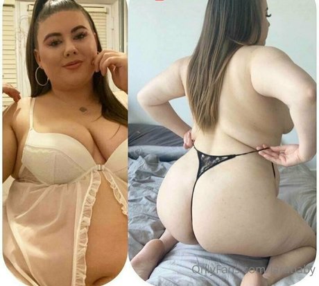 Naakte gelekte OnlyFans-foto van Iarababy