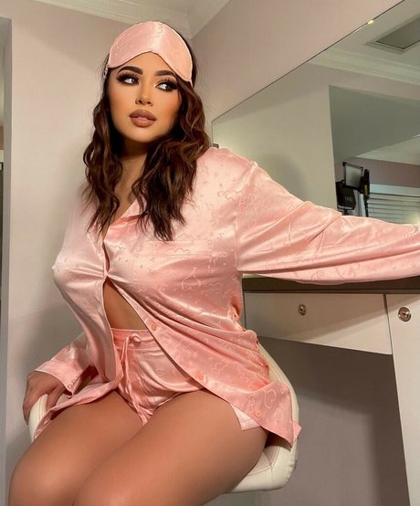 Jasmine Villegas