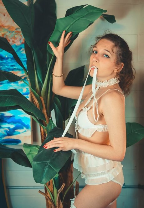 Naakte gelekte OnlyFans-foto van Chlobodyyy