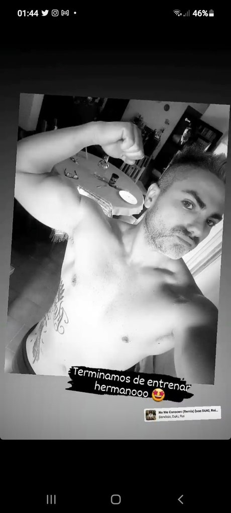Naakte gelekte OnlyFans-foto van Gonzalo Manuel Ruiz