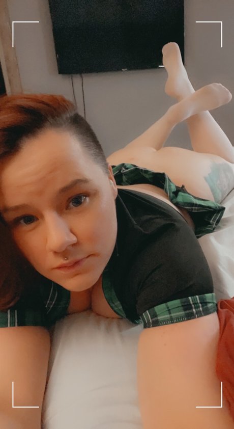 Naakte gelekte OnlyFans-foto van Dorothy