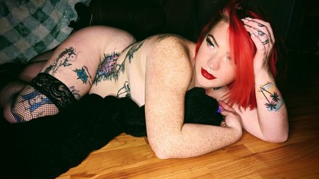 Naakte gelekte OnlyFans-foto van Glitter Slut