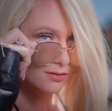 Naakte gelekte OnlyFans-foto van Cynthia Dawn