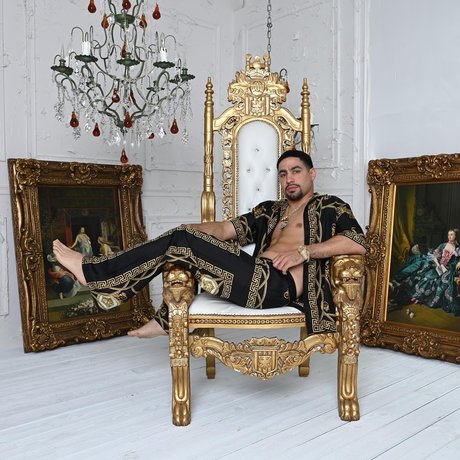 Naakte gelekte OnlyFans-foto van Danny Swift Garcia