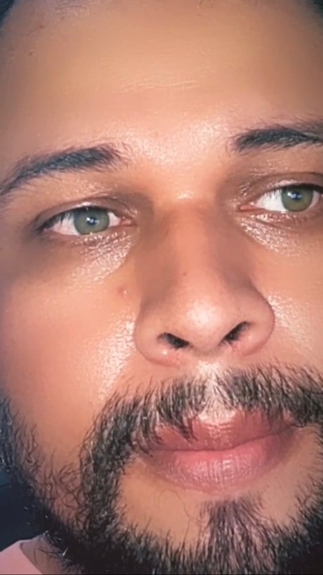 Naakte gelekte OnlyFans-foto van Christian Bresciani