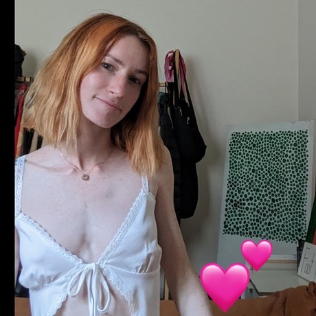 Naakte gelekte OnlyFans-foto van Dana