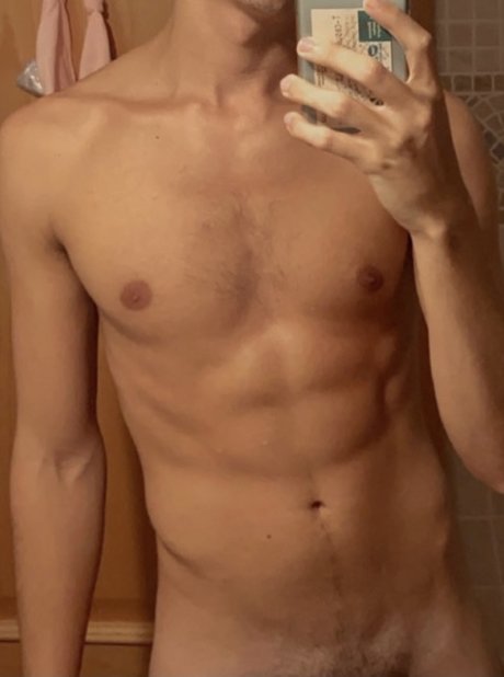 Naakte gelekte OnlyFans-foto van Cumxshoot