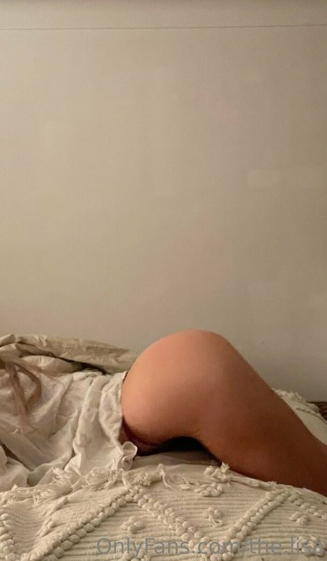 Naakte gelekte OnlyFans-foto van Thelisa