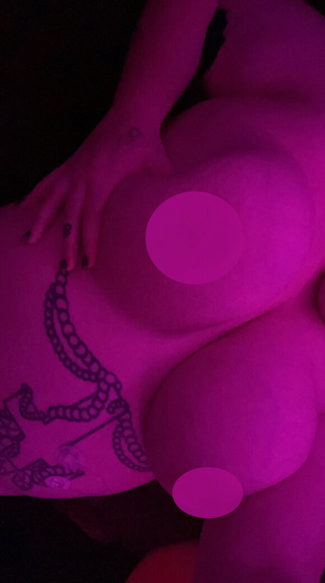 Naakte gelekte OnlyFans-foto van Kx666