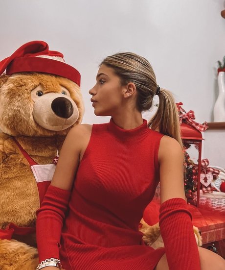 Naakte gelekte OnlyFans-foto van Alice De Bortoli