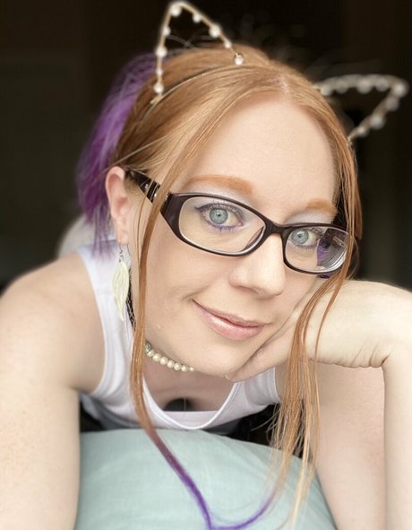 Naakte gelekte OnlyFans-foto van Lilrayne