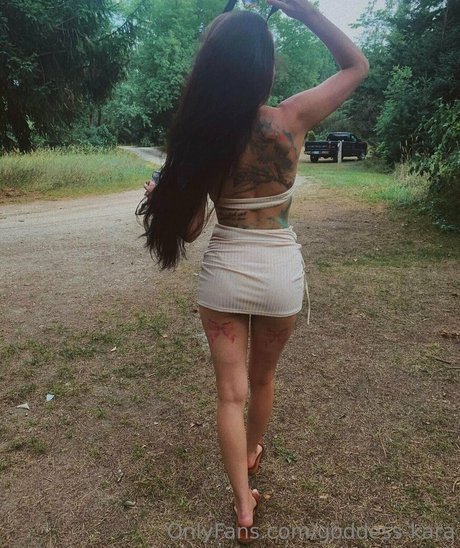 Naakte gelekte OnlyFans-foto van Goddesskara