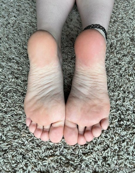 Naakte gelekte OnlyFans-foto van Mindofmarina