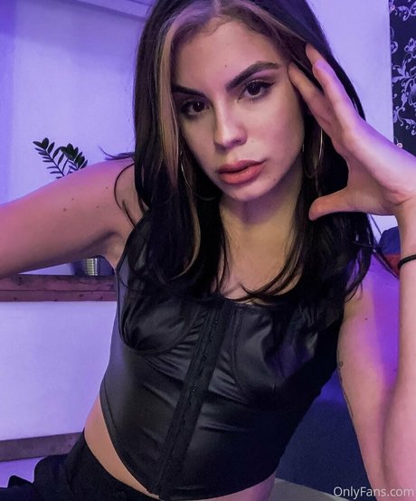 Naakte gelekte OnlyFans-foto van Itsmorganalexis