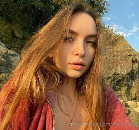 Naakte gelekte OnlyFans-foto van Miyufree