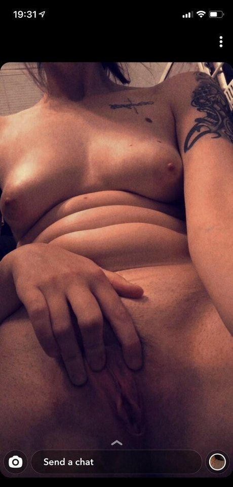 Naakte gelekte OnlyFans-foto van Freckles And Roses
