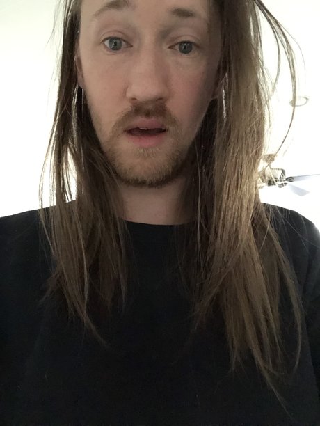 Naakte gelekte OnlyFans-foto van Notlagom