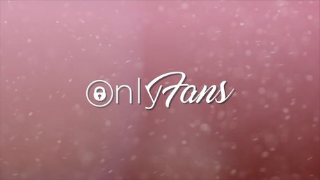 Naakte gelekte OnlyFans-foto van Ambs