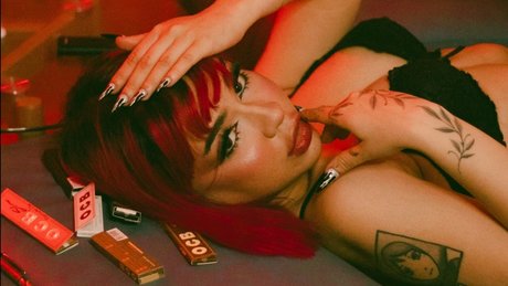 Angela 