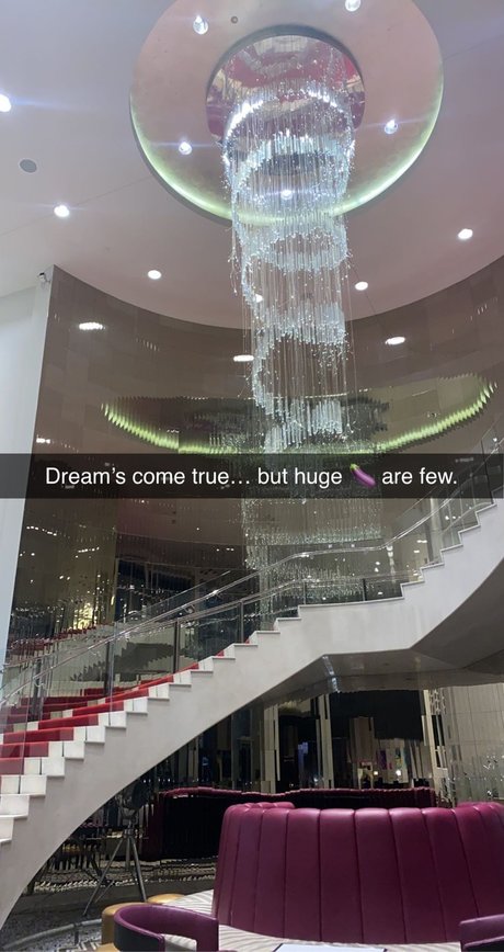 Hugedream