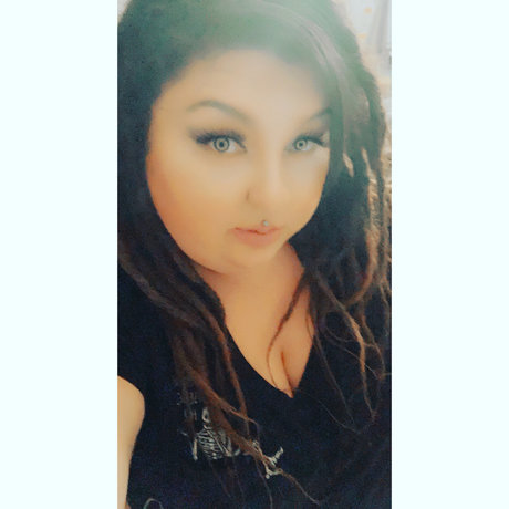 Naakte gelekte OnlyFans-foto van Vanessa Gill
