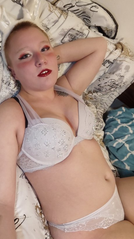 Naakte gelekte OnlyFans-foto van Alexxx