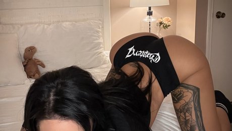 Naakte gelekte OnlyFans-foto van Tiffany Wilder 