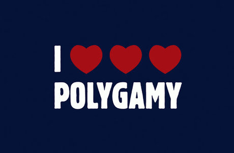 Naakte gelekte OnlyFans-foto van Polygamy Lifestyle