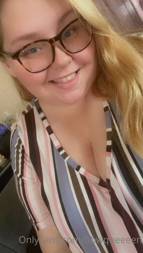 Naakte gelekte OnlyFans-foto van Bbwqueeeen