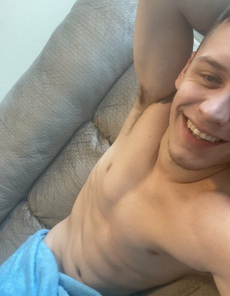 Naakte gelekte OnlyFans-foto van Jarodppv
