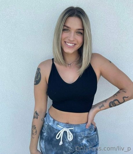 Naakte gelekte OnlyFans-foto van Livp