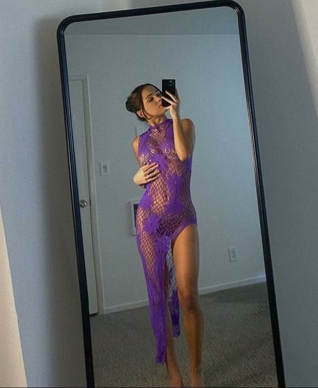 Naakte gelekte OnlyFans-foto van Laura Lindstrom