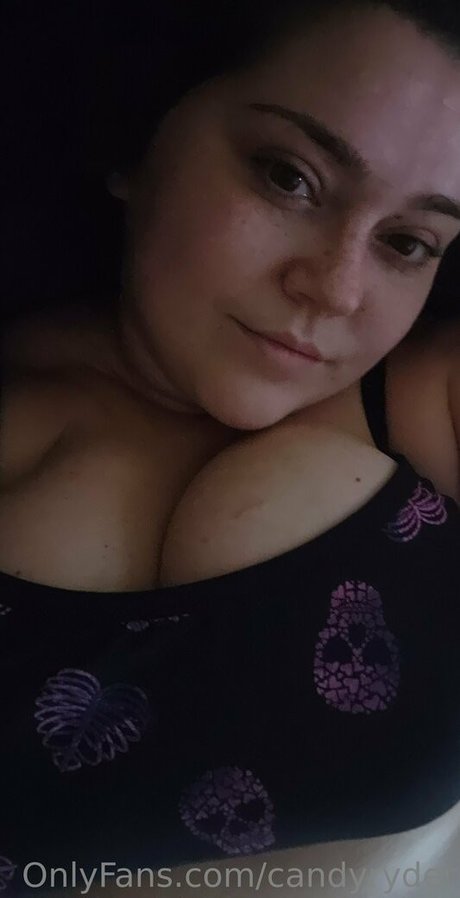 Naakte gelekte OnlyFans-foto van Candyryder