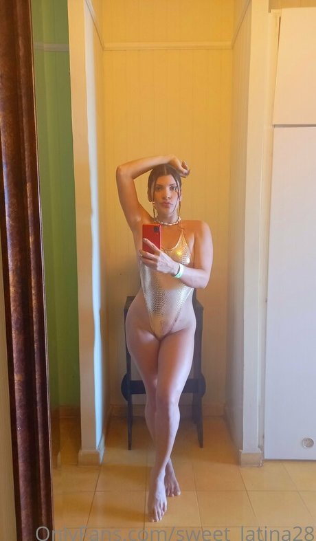 Sweet_latina28