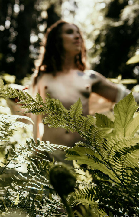 Naakte gelekte OnlyFans-foto van Colbybea