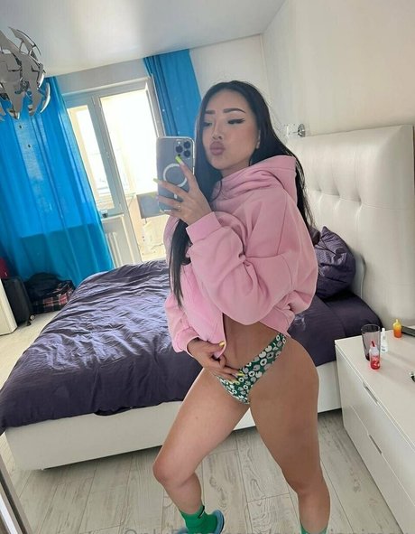 Naakte gelekte OnlyFans-foto van Ayumianimex