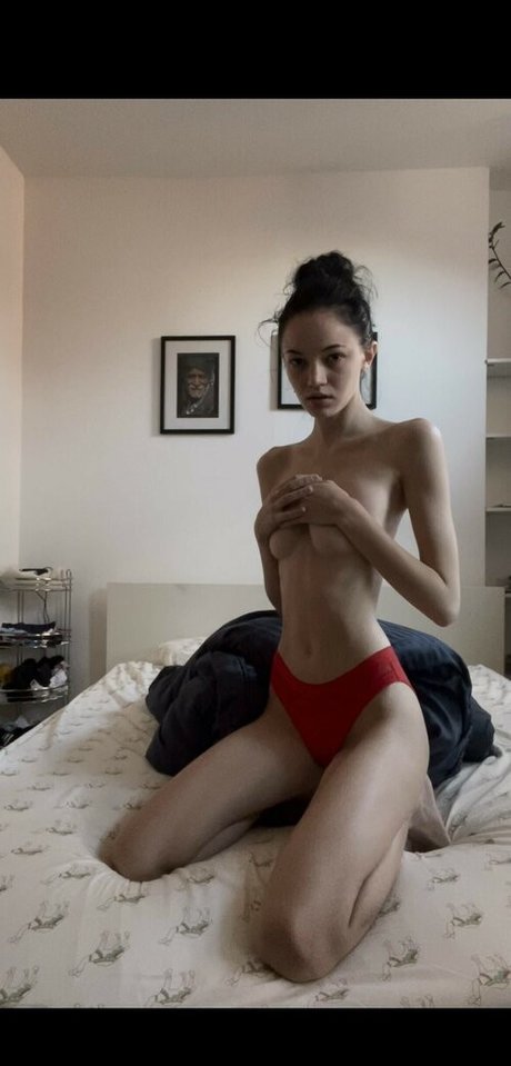 Naakte gelekte OnlyFans-foto van Rylrat