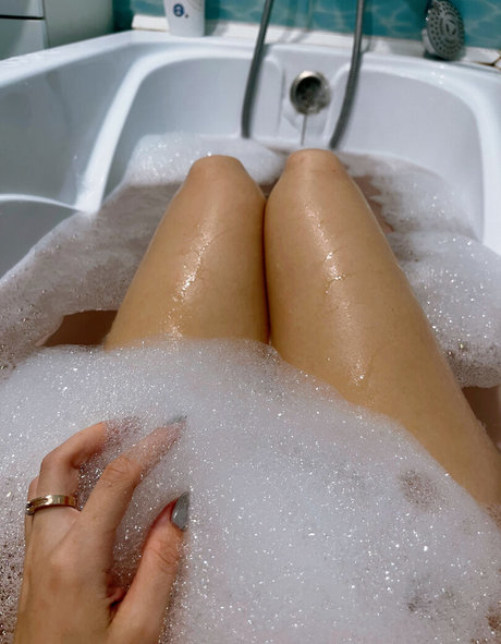 Naakte gelekte OnlyFans-foto van Goodgirllika